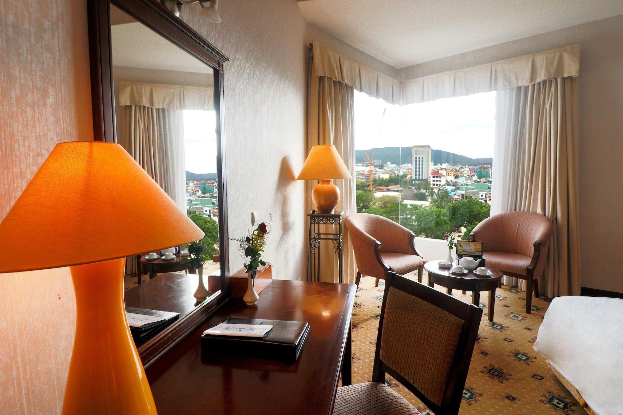 Saigon Quy Nhon Hotel Exterior foto