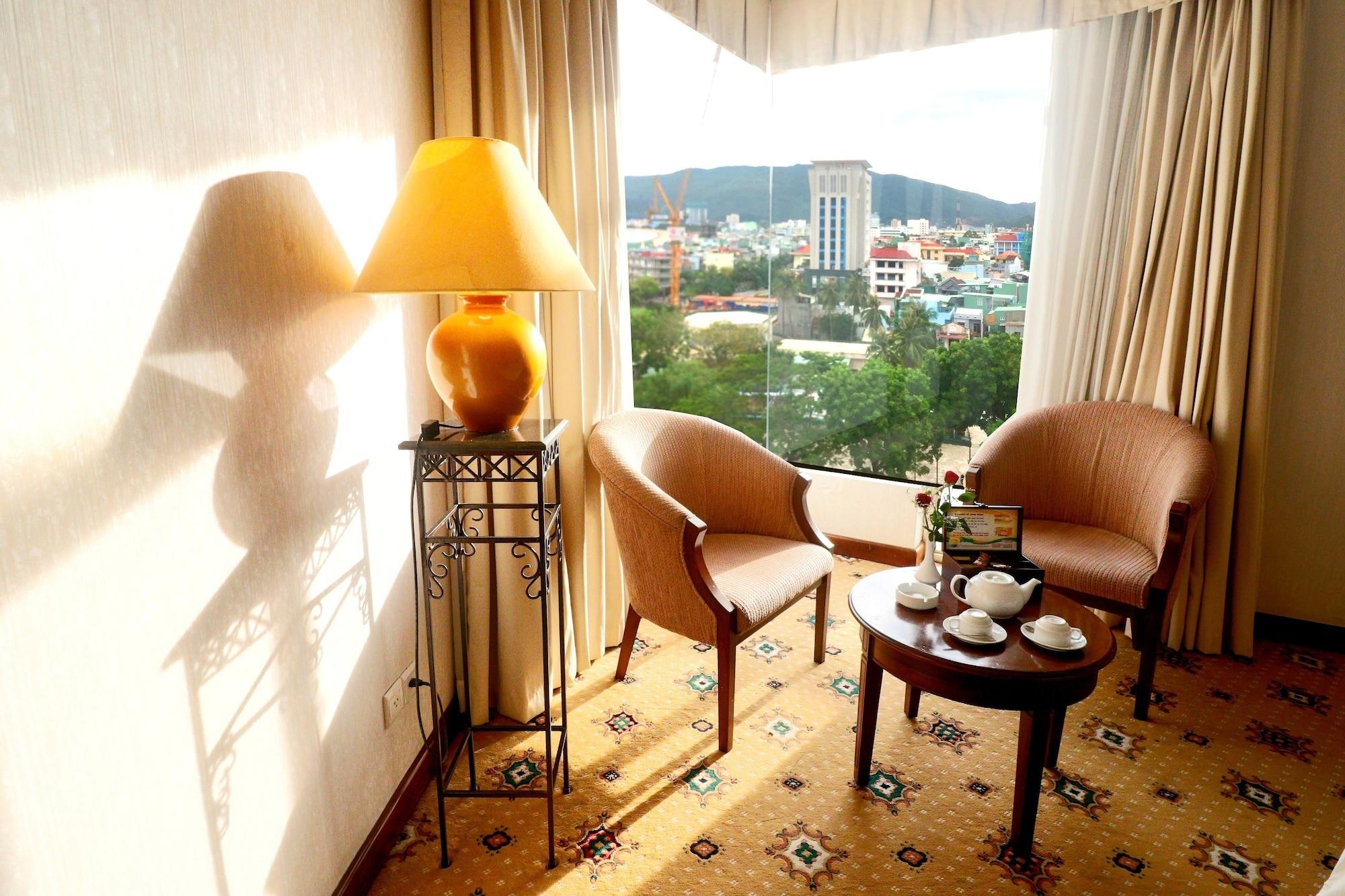 Saigon Quy Nhon Hotel Exterior foto