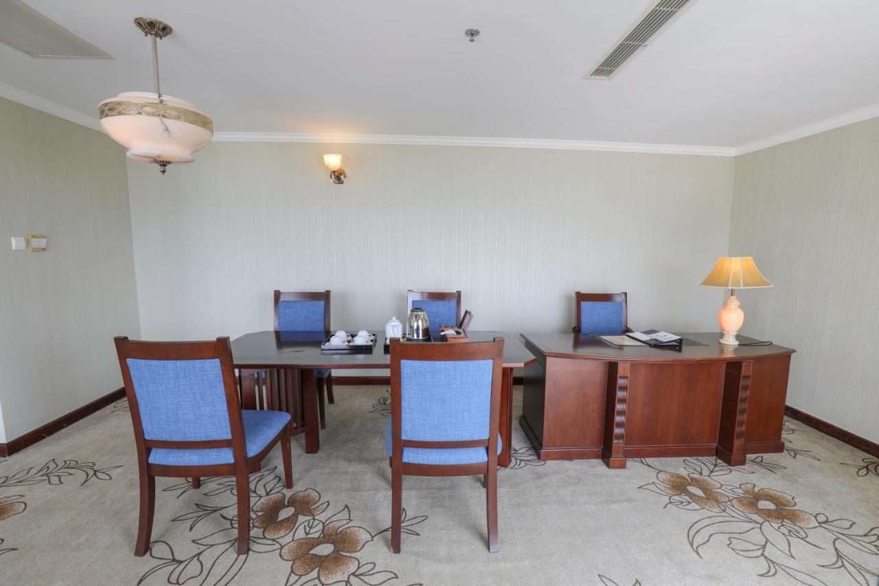 Saigon Quy Nhon Hotel Exterior foto